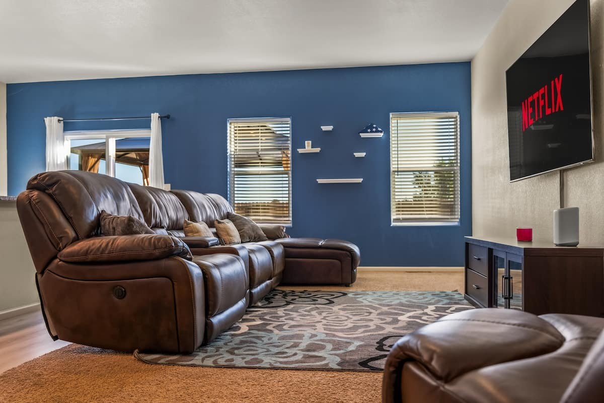 Borderpine — Living Room