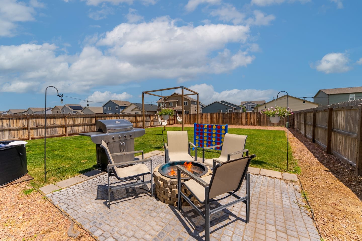 Bruma Azul — Backyard